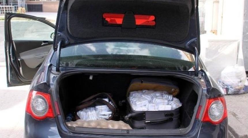 Erzincan&rsquo;da 1045 Adet Ka&ccedil;ak Cep Telefonu Ele Ge&ccedil;irildi