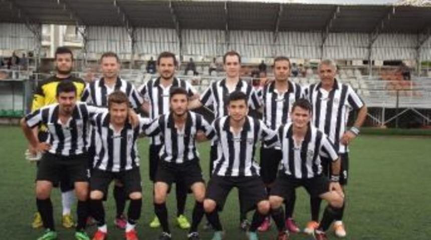 Kırmızı: &ldquo;helal Olsun&rdquo;