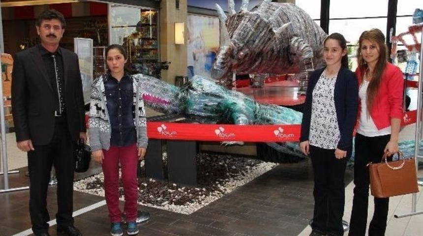 Öğrencilerden İlginç Geri Dönüşüm Kampanyası