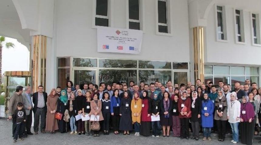 Y&uuml;ksek&ouml;ğretim Yeterlilik &Ccedil;alıştayı&rsquo;nın Son G&uuml;n&uuml;nde Sertifikalar Verildi.