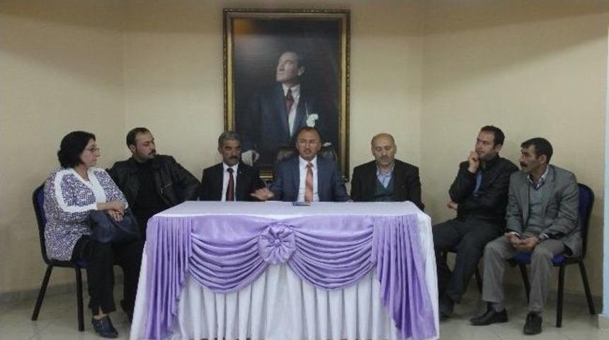 Ardahan Belediye Başkanı, Belediye Personeli İle Toplantı Yaptı