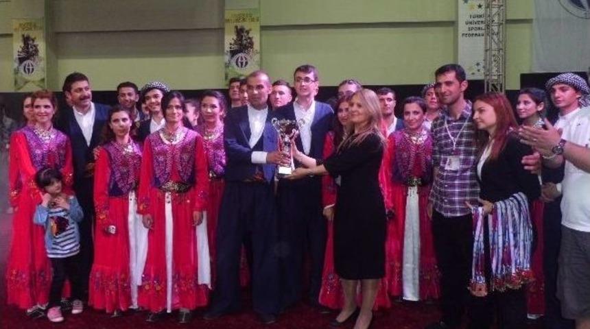 Yy&uuml; Halk Oyunları Ekibi T&uuml;rkiye &Uuml;&ccedil;&uuml;nc&uuml;s&uuml; Oldu