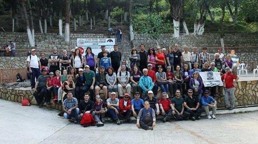 Bademli Vosvoslarla Şenlendi, Dağcılarla Hareketlendi