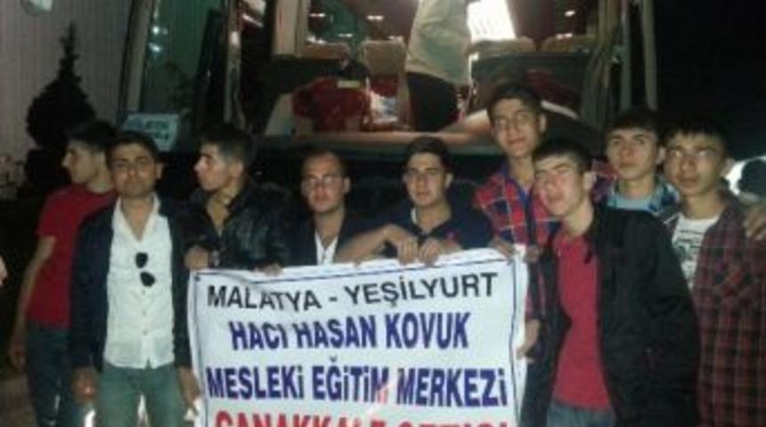 40 &Ouml;ğrenci &Ccedil;anakkale'ye Uğurlandı