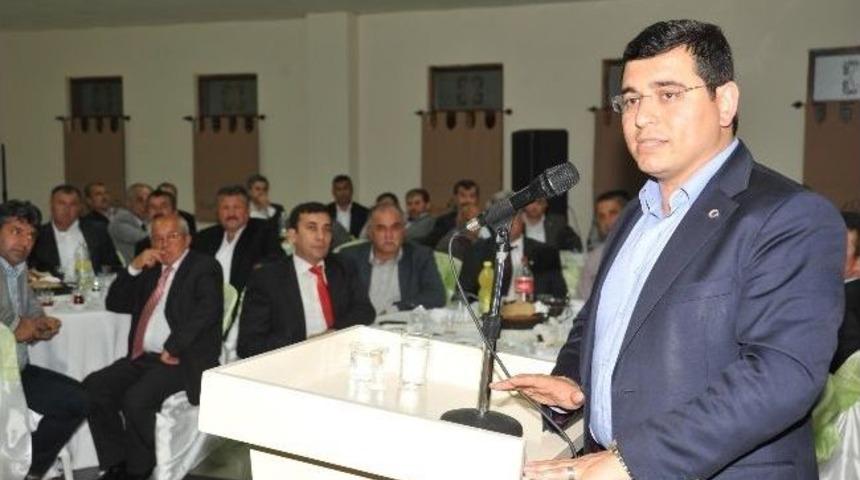 Başkan T&uuml;t&uuml;nc&uuml; Muhtarlarla Bir Araya Geldi