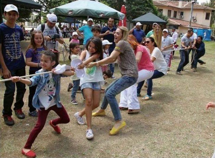 Çukurova Giad Ailesi Çocuk Şenliği’nde Buluştu G4