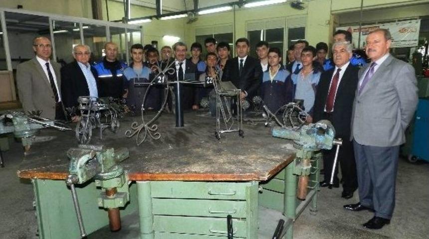 Mesleğim Var Geleceğim G&uuml;vende Projesi Hız Kesmeden Devam Ediyor