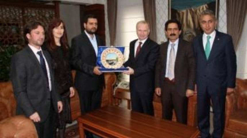 Ak Partili Belediye Başkanları Ve İl Genel Meclis &Uuml;yelerinden Vali Ceylan&rsquo;a Ziyaret