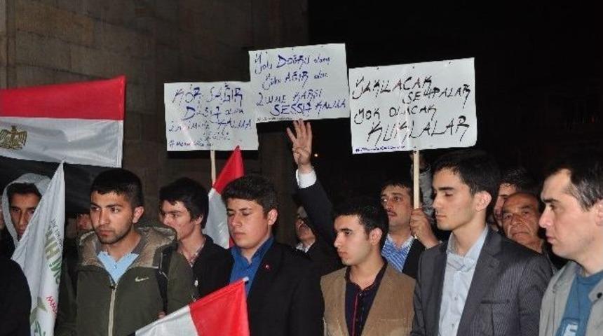 D&uuml;zce İdamlara Sessiz Kalmadı