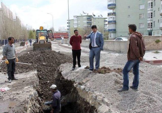 Başkan Sertoğlu Kanalizasyon Çalışmalarını Yerinde İnceledi