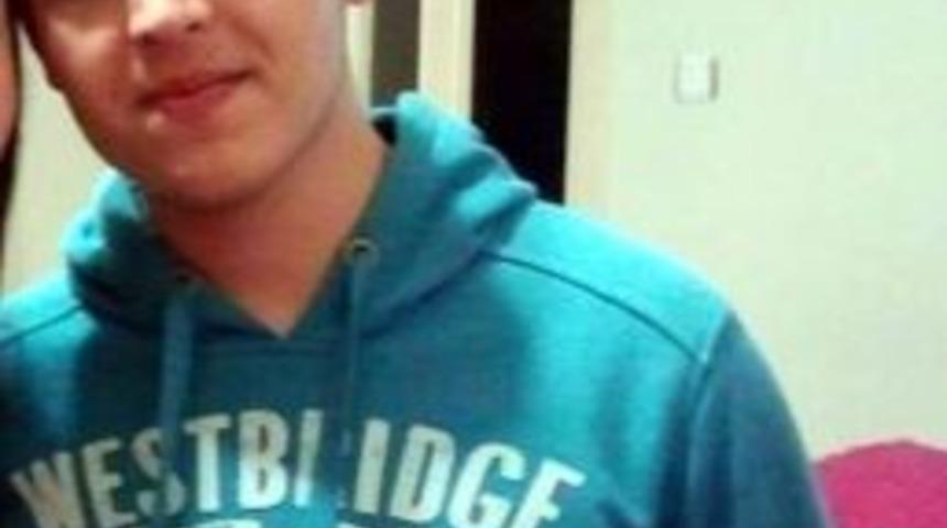 Yardım İsteyen Yaralı Sürücüyü Deli Sandılar