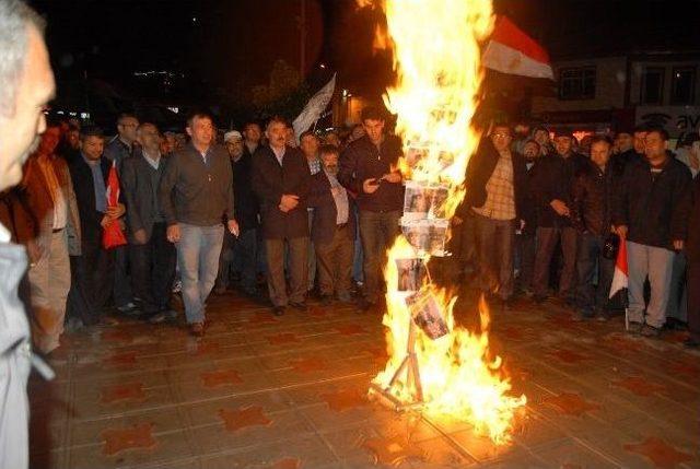 Mısır’daki İdam Kararları Bolvadin'de De Protestosu Edildi