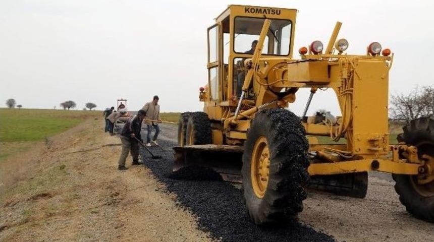 İl &Ouml;zel İdaresi Asfalt Yama &Ccedil;alışmalarına Başladı
