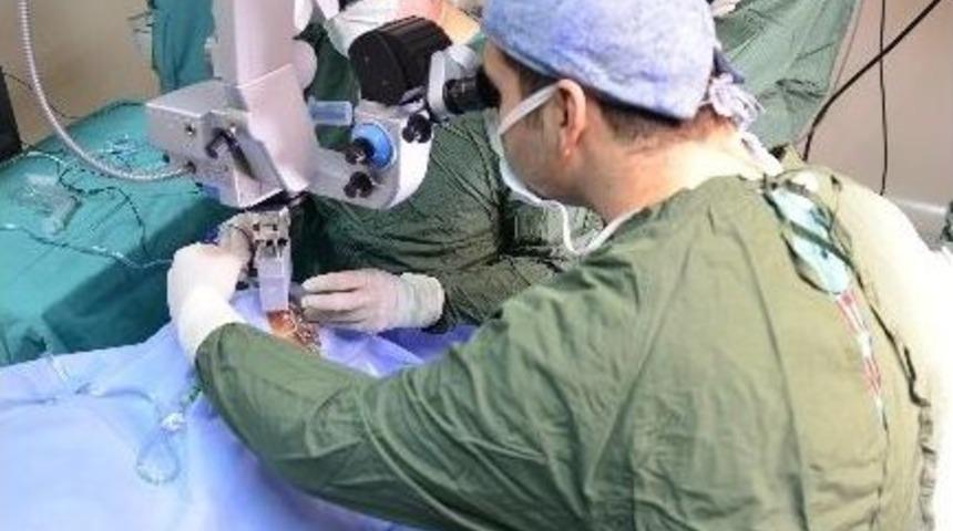 G&ouml;z Hastalarına Atat&uuml;rk Eğitim Ve Araştırma'dan M&uuml;jde!