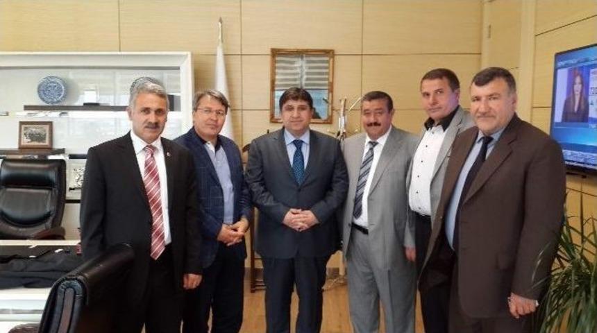 Ak Parti G&uuml;m&uuml;şhane Milletvekili Feramuz &Uuml;st&uuml;n Belediye Başkanları İle Ankara&rsquo;da Buluştu