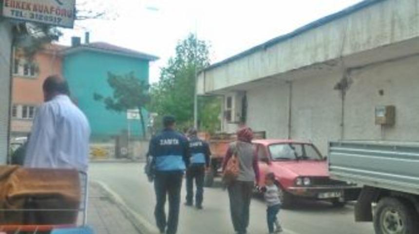 Sungurlu&rsquo;da Zabıtadan Dilenci Operasyonu