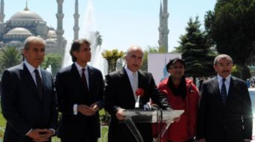 Vali Mutlu&rsquo;dan &ldquo;1 Mayıs&rdquo; A&ccedil;ıklaması