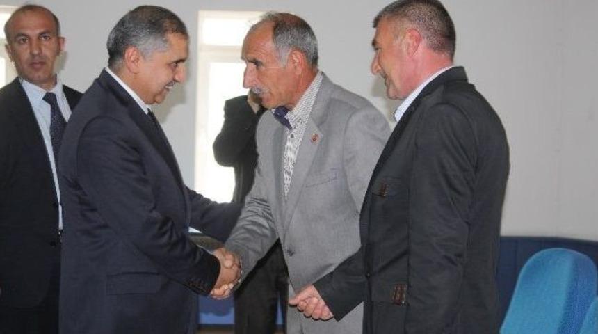 Elazığ Valisi &Ouml;mer Faruk Ko&ccedil;ak Muhtarlarla Bir Araya Geldi