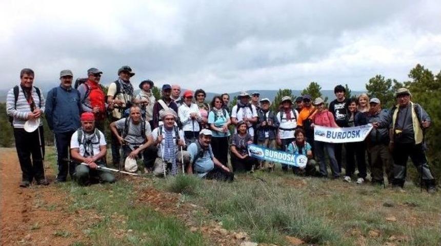 Burdosk &Uuml;yeleri, D&uuml;den K&ouml;y&uuml;&rsquo;nden G&uuml;ney Beldesi&rsquo;ne Y&uuml;r&uuml;d&uuml;