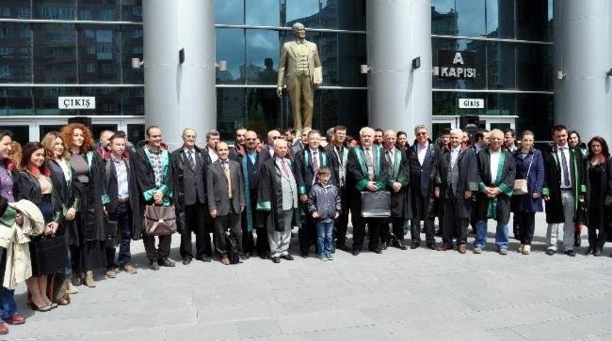 Eskişehir Barosu'ndan Yeni "avukatlık Yasası"na Tepki