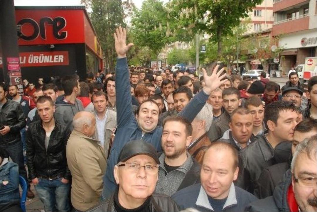 Eskişehirspor Taraftarının Bilet İsyanı