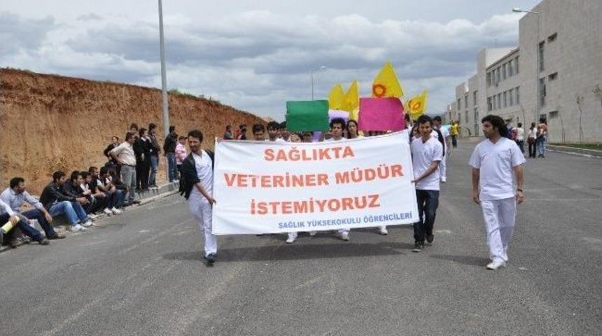 Tunceli &Uuml;niversitesi'nde Eylem