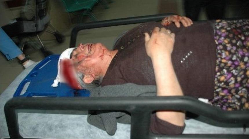 Annesine Ve Kardeşlerine Saldırdı: 3 Yaralı