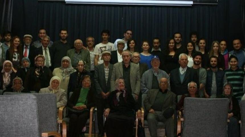 &Ouml;ğrencilerden Huzurevi Ziyareti