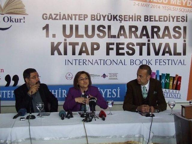 1.uluslar Arası Kitap Festivali Start Aldı