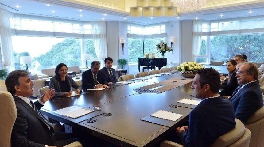 Ko&ccedil; Ve Uslu Cumhurbaşkanı Abdullah G&uuml;l İle G&ouml;r&uuml;şt&uuml;