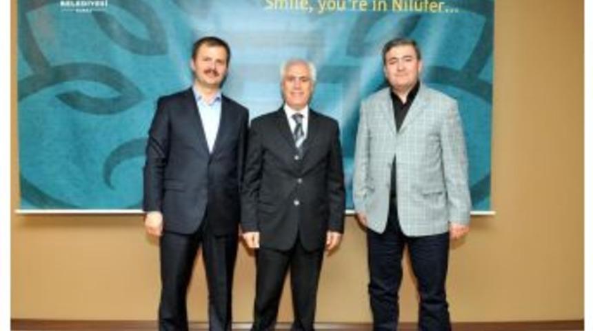 AA Y&ouml;neticilerinden Nil&uuml;fer Belediye Başkanı Bozbey'e Ziyaret