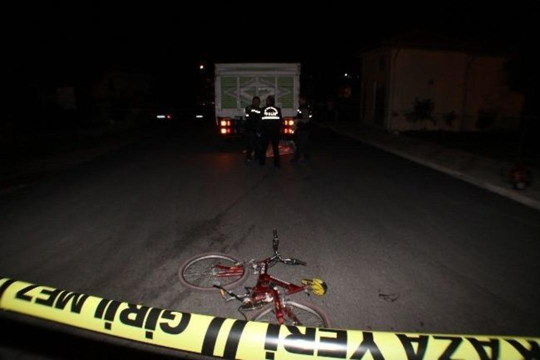 Denizli&rsquo;de Kamyon Bisikletli Genci Ezdi: 1 &Ouml;l&uuml;