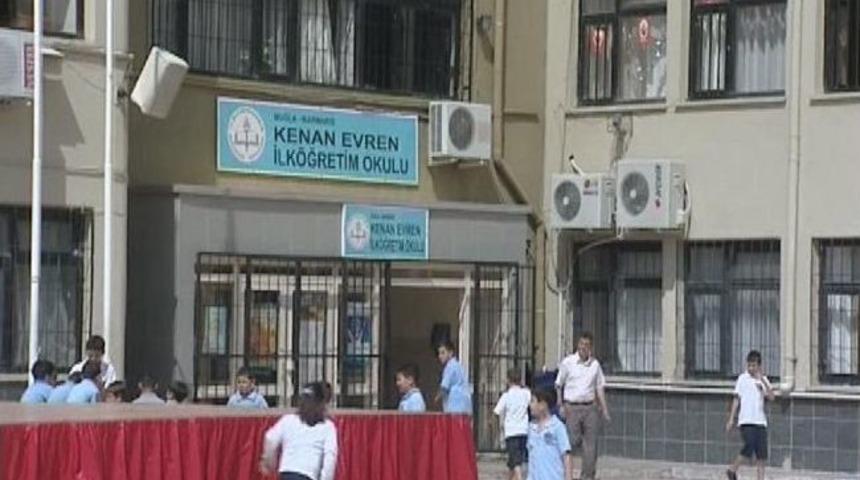 Kenan Evren&rsquo;in İsmi Marmaris&rsquo;teki Okullardan Silindi