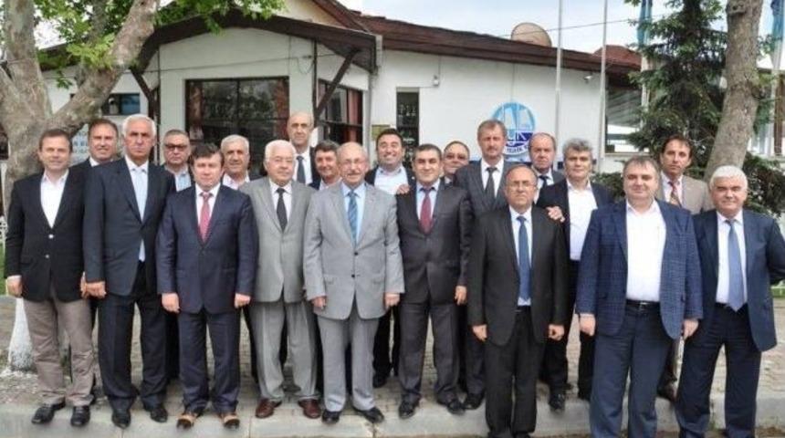 Tekirdağ B&uuml;y&uuml;kşehir Belediye Başkanı Kadir Albayrak Kapanan Belde Belediye Başkanları İle Bir Araya Geldi