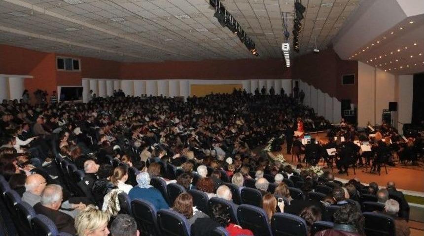 İzmirliler Sanata Doyacak