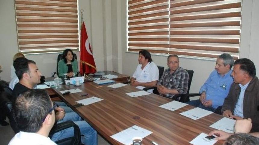 G&ouml;n&uuml;l El&ccedil;ileri Kervanına Sağlıkcılar Da Katıldı