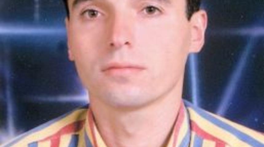 &Uuml;zerine Ağa&ccedil; Devrilen &Ccedil;ift&ccedil;i Hayatını Kaybetti