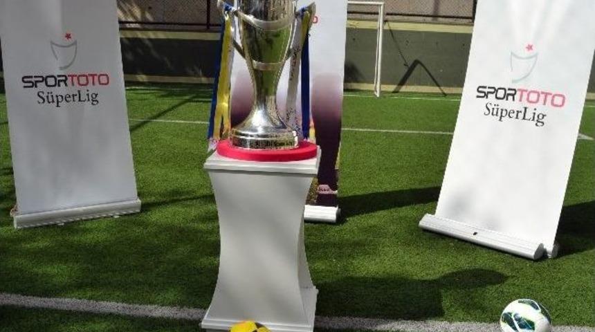 Spor Toto S&uuml;per Lig Şampiyonluk Kupası G&ouml;r&uuml;c&uuml;ye &Ccedil;ıktı