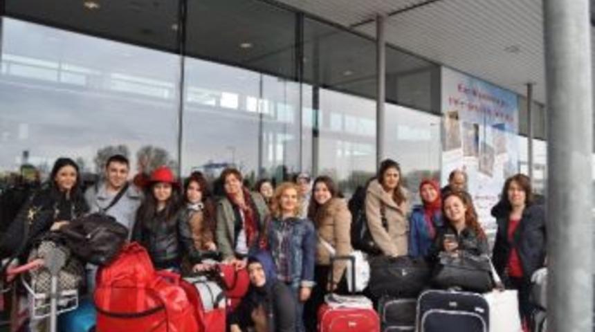 Kursiyerler Hollanda&rsquo;dan D&ouml;nd&uuml;