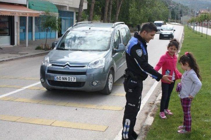 Miniklere Trafikte Uygulamalı Eğitim G5