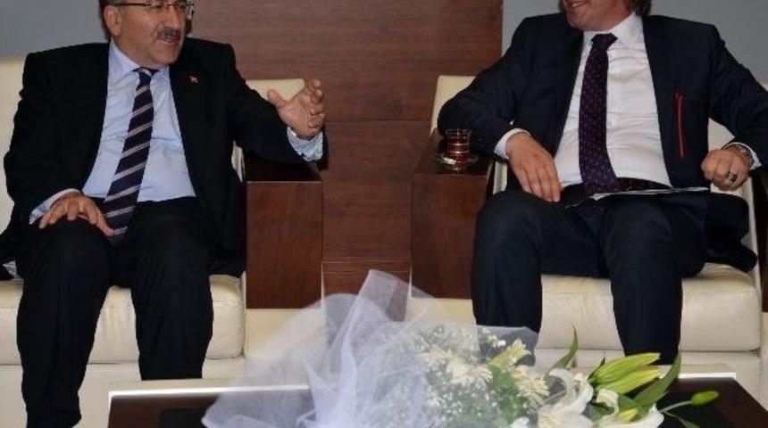 Trabzon Jeoloji Mühendisleri Odası’ndan Gümrükçüoğlu’na Ziyaret