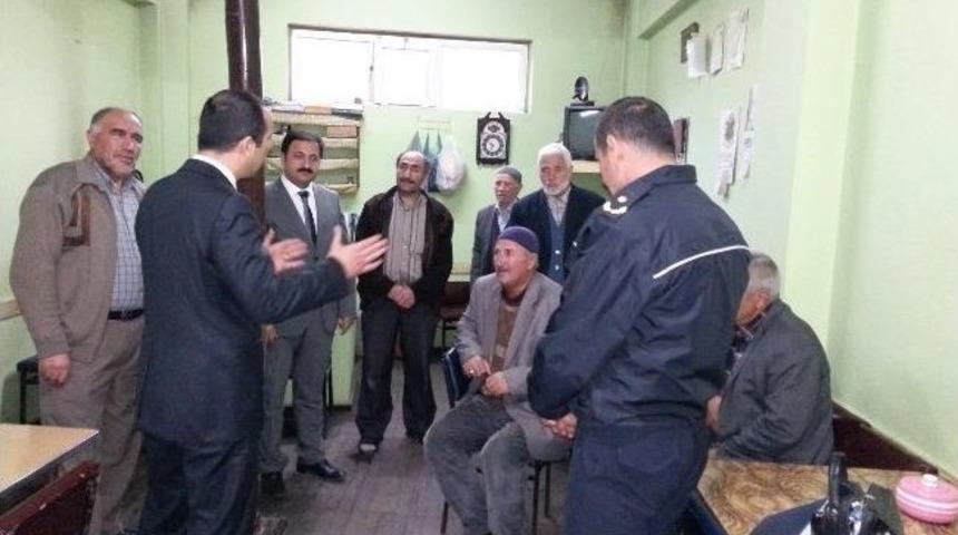 Trafik Sorununun &Ccedil;&ouml;z&uuml;m&uuml; İ&ccedil;in Esnaftan Destek İstediler