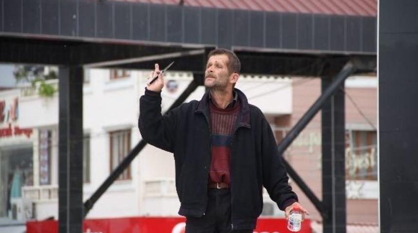 Bisikleti &Ccedil;alınan Şahıs Kendini Yakmaya &Ccedil;alıştı