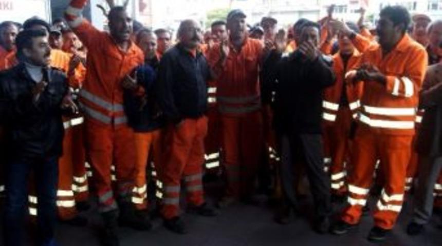 Nazilli&rsquo;de İşten &Ccedil;ıkarma Eylemi