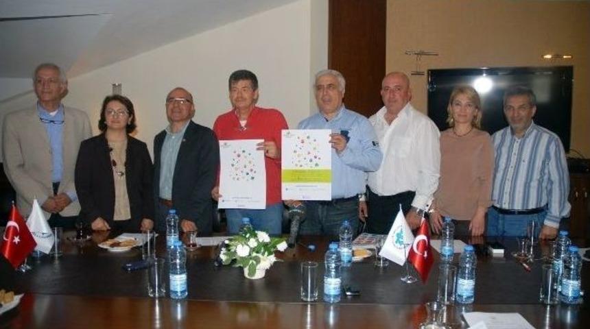 Marmaris Koylarını Stk&rsquo;lar Temizleyecek