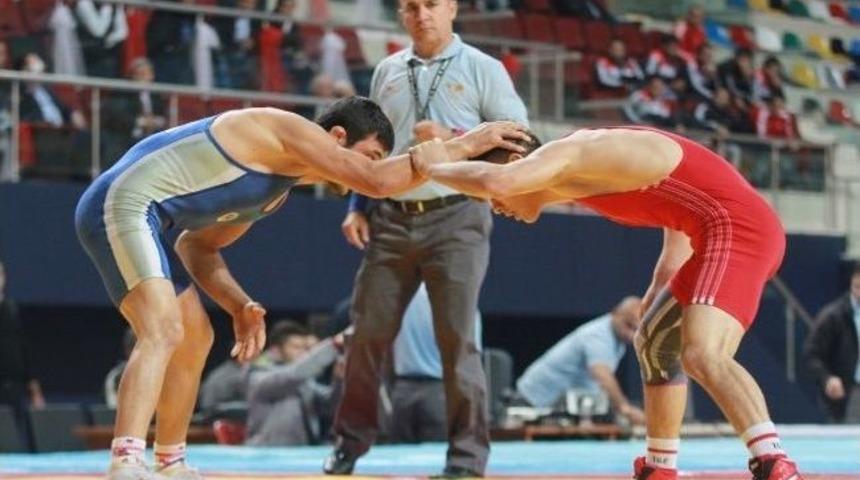 Kocaelili G&uuml;reş&ccedil;iler, İddiasını S&uuml;rd&uuml;rd&uuml;