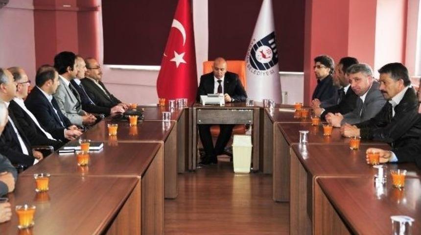 Ak Parti Karaman İl&ccedil;e Teşkilatından &Ccedil;alışkan'a Ziyaret