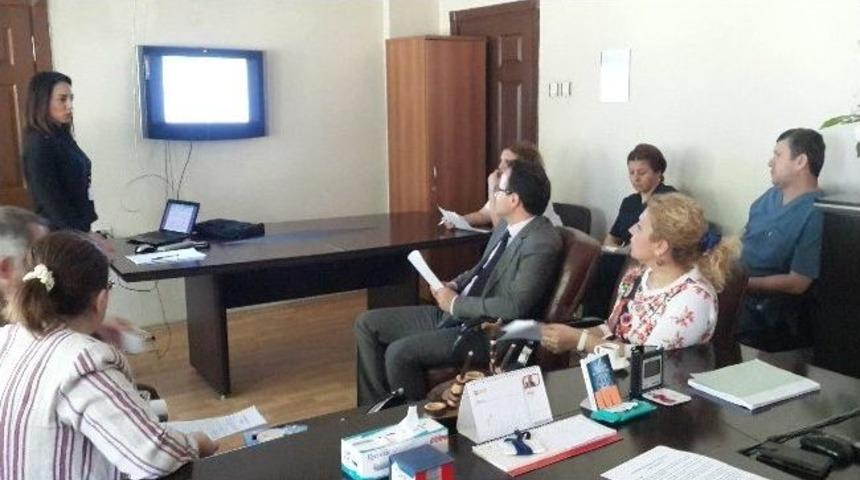 Devrek Devlet Hastanesi'nde Masa Başı Tatbikatı