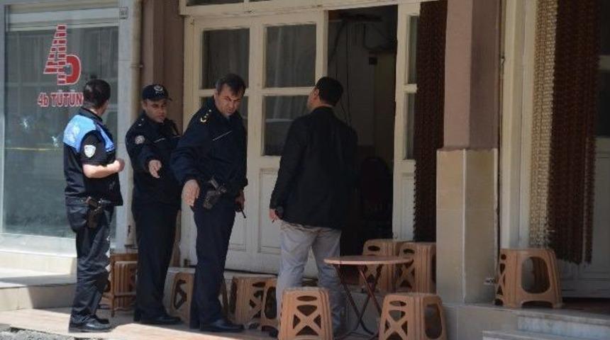 Bafra&rsquo;da Silahlı Saldırı: 2 Yaralı