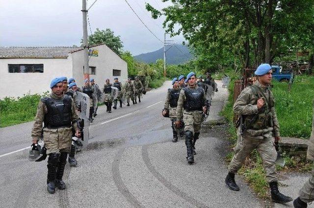 (özel Haber) Hırsızın Vurulmadan Önce Yaptığı Soygun Kamerada